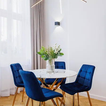 Kazimierz District - Dietla 21 Street Cracovia